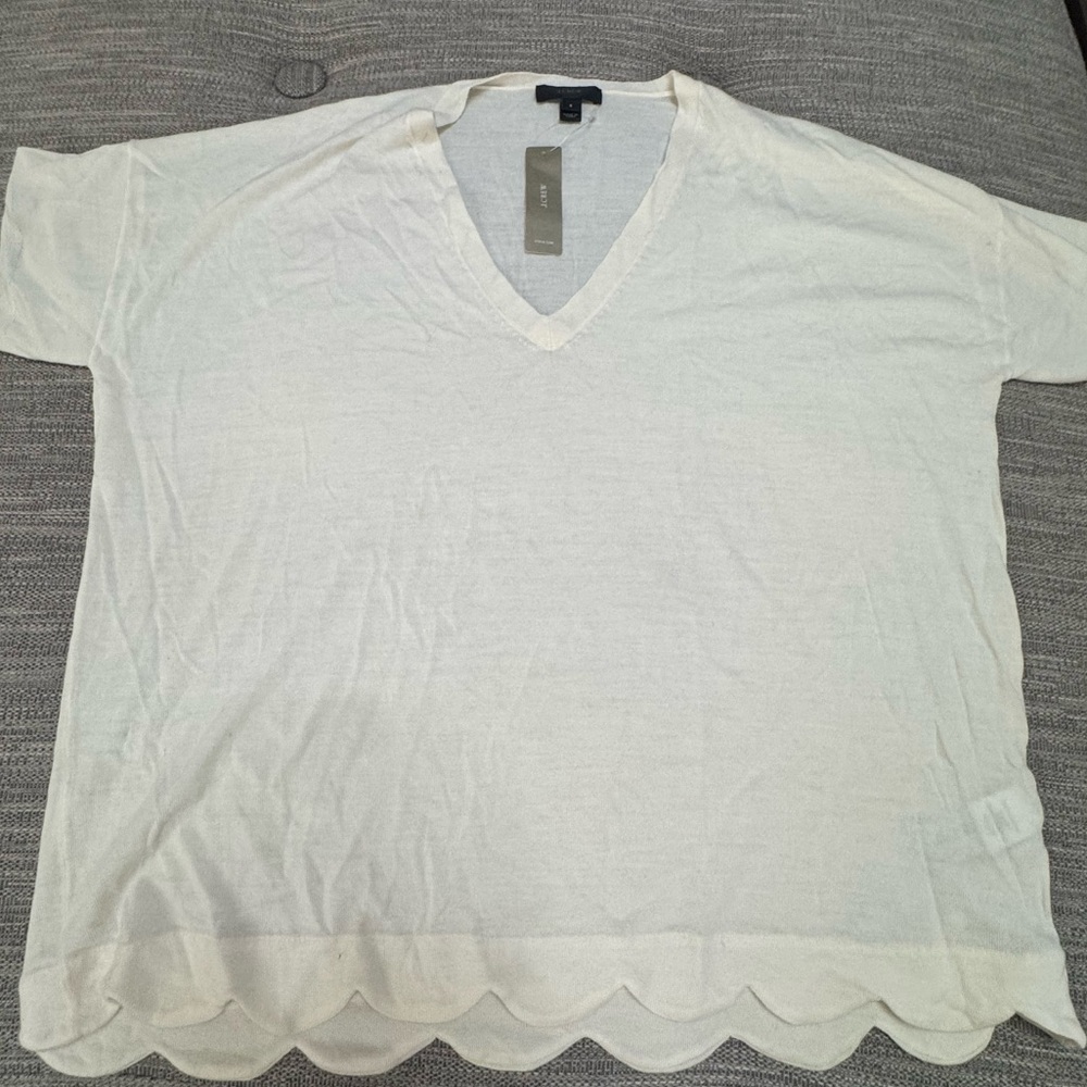 J. Crew Cream Scallop Hem V-Neck Tee